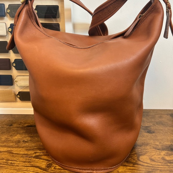 Coach Handbags - Vintage Coach XL Duffle Sac Bucket Bag #9085